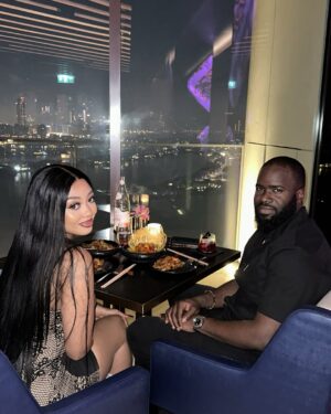 Anita Fabiola Instagram - Thank you hubby for the best birthday dinner. I love you 😘 
#dubainights #lingling