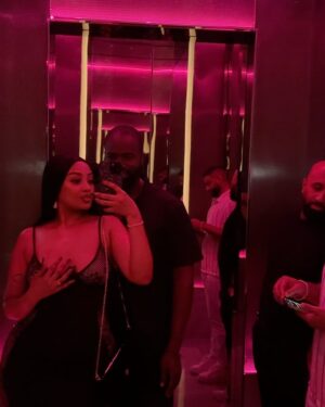 Anita Fabiola Instagram - Thank you hubby for the best birthday dinner. I love you 😘 
#dubainights #lingling