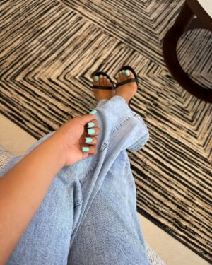 Anita Fabiola Instagram - I don’t brag enough 🥇Jumpsuit is @fashionnova “Stay Around Denim” in light wash.