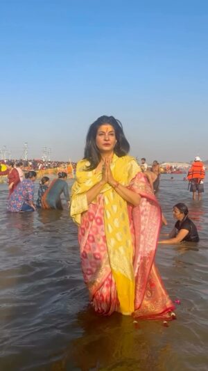 Anjana Om Kashyap Instagram - A healing of the soul! 

#mahakumbh2025 
#mahakumbh