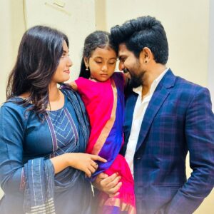 Anjana Srinivas Instagram - Devi ❌ Maari ✅

Nanga konjam vera Maari 😅😝

#maari #zeetamil #zee #serial #artist #actors #passion #picoftheday #gram #peace #positivity #happy #sugesh #anjanasrinivas #safa #anjalipapa