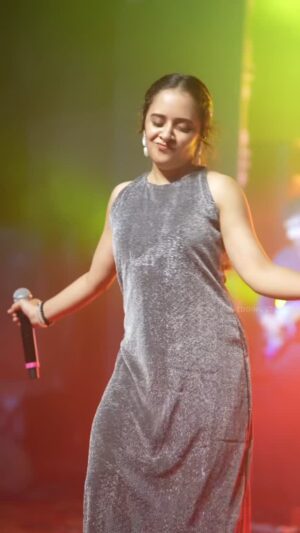 Anju Joseph Instagram - All about having fun on stage!!♥️💃