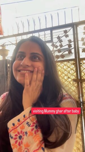 Ankita Sahigal Instagram - Inki baby girl toh main thi na 😭
.
.
#reelkarofeelkaro #funnyvideo #funny #motherhood #mom #mummy