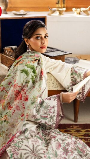 Anmol Baloch Instagram - This Eid, some silsilay stay unbroken—longing, love, and the wait for a voice that completes
every celebration. #Silsila 

MUA: @aliyanaliofficial8 
Photographer: @nusairrahman.photography
Videography: @okbfilms @hassankhalidfilms 
Stylist: @yash645
Wardrobe/ Outfit: @sajni_est24 
Art Director: @unapologeticbrowngirl 
Concept @danha.s 
Director: @walishiekh 
Assist Director: @rawfeedz 
Coordination: @syrasheikh
Location: @studiosifr_