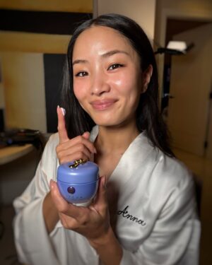 Anna Sawai Instagram - Love @tatcha products!
Thank you for helping prep my skin for Vanity Fair💜
#TatchaPartner