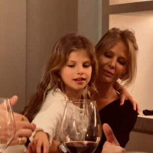 Annelien Coorevits Instagram - Ode aan De Zussen in ons leven ❤️‍🔥 #internationalwomensday #womensday #dezussencoorevits