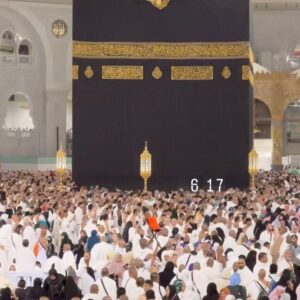 Anoushey Ashraf Instagram - Here again and couldn’t feel more honored. 
Prayed for Pakistan, Palestine and for every soul who’s in distress today, regardless of their faith. Prayed for our collective health and contentment. Prayed for all animals on this planet for they are abused in abundance. Prayed for sustenance, stability and health. Prayed for our environment. Big prayers for Nature, whom we neglect and usurp aplenty and even then she gives back generously and consistently. I’m in awe of all our mountains, animals, oceans, glaciers, lakes, wildlife etc… they’ve been my best friend over very many years and as Lahore City braces itself for the poorest air quality in the world, I pray we do better for our children. I pray we understand how underpasses and restaurants are  not a sign of progress if we haven’t evolved our collective consciousness as human beings. There is nothing to take pride in, humility is perhaps our biggest salvation. So the next time you abuse another, think about the filth and pollution your hands, tongues and your intentions have left in this world for where they shall forever remain, circulating and coming back to you tenfold. You give sickness, you get sickness. Even our children won’t be spared. 

My prayer may be a drop in the Ocean but in God’s realm, everyone is heard and all requests are taken into account. I know He hears me. And that gives my heart deep rest. I’m forever grateful. May Allah shower his countless blessing on Muhammad (pbuh), the people of his house (Ahl-ul-bayt) and their humble followers. Ameen Ameen Ameen. 🤲 🙏 🤲 #umrah #makkah