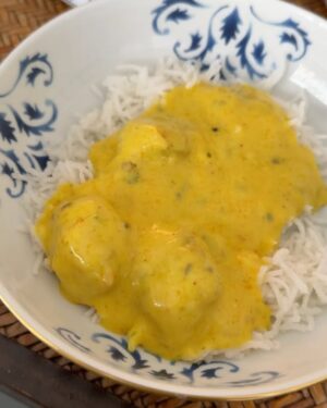 Anshula Kapoor Instagram - 13 years without you🤍 
kadhi chawal without you just doesn’t taste the same, but I still have it every year on this date because I fool myself into thinking that I’m a fraction closer to sharing a meal with you. Miss you on my good days, on my hard days and everything in between.. But this date still hits deeply. Because there’s a huge part of me that will never quite be okay with not being able to have another conversation with you, not hear your voice, your laugh.. Not feel your hugs. Love you Ma. Always and forever ♾️❤️