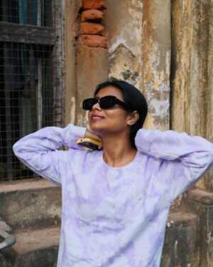 Antara Naina Roy Majumder Instagram - ভূতের সঙ্গে ডেটে গেছিলাম 🫣 আচ্ছা তোমরা কি ভূতে ভয় পাও?