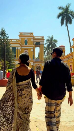 Antara Naina Roy Majumder Instagram - এই ভিডিওগুলো হঠাৎ করেই গ্যালারিতে দেখার পর ভাবলাম , সারাদিন দু’জনে মিলে যে গানটা লুপে শুনছি 🤭 সেটায় একটু ভার্চুয়াল ভাইবিং করে তোমাদেরকে দেখাই 😌✨🦢