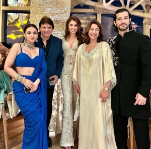 Anu Ranjan Instagram - Through Love ♥️♥️
