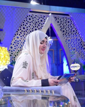 Anum Fayyaz Instagram - @ptvhome.official 
-
#sunday #ramzanpakistan