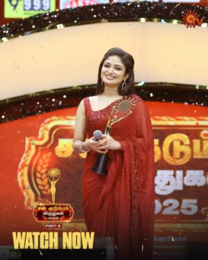 Anusha Hegde Instagram - The prestigious Best Sister Award is presented to the wonderful Anusha Hegde and Nikitha!

SUN KUDUMBAM VIRUTHUGAL 2025 - PART 2 | WATCH NOW

#SunTV #SKV2025 #SunKudumbamViruthugal2025 #SunDigital
