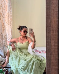 Actress Apoorva Arora HD Photos and Wallpapers March 2025