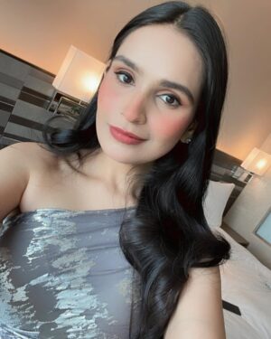 Apoorva Sharma Instagram - @styleanny_in 🤍✨

[ bodycon dress, western outfits, ootd, fashion blogger]