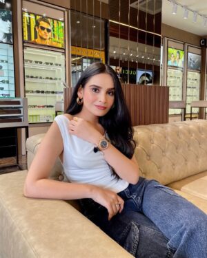 Apoorva Sharma Instagram - #Ad Discover the perfect selection of timepieces to accentuate your sense of fashion. Stay fashionable with @guess‘s distinctive watch selection🤍

@guesswatches @gcwatches #guess #guesswatches #gcwatches #luxurywatch #watch #guesswatch #fashionbloggers #indianblogger