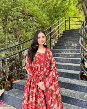 Apoorva Sharma Instagram - @jaipuriadaah has me covered for every kind of occasion ❤️✨

Jaipuri adaah, ethnic wear, prints, suitset, set
#indianwear #jaipurprints #jaipur #indianblogger #prints #suitset #suits #suitsetsforwomen #fashionblogger #beautybloggers #blogger
