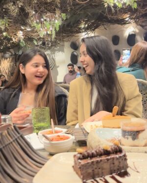 Apoorva Sharma Instagram - #HelloDecember 💛✨

📍 @mezo_jaipur