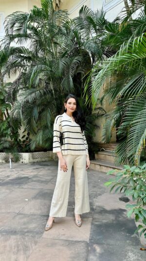 Apoorva Sharma Instagram - ft. @styleanny_in Striped Knitted Two Piece Set 🤍✨

Style ID : 11000412
Shop now at www.styleanny.in 🔗
#coordsets#coordset#falloutfit#neutrals#neutralstyle#offwhite#set#ootdfashion#ootd#ootdstyle#ootdstyle#réel#styleanny