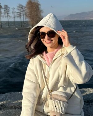 Apple Hong Instagram - “She is clothed with strength and dignity; she can laugh at the days to come.” – Proverbs 31:25 😊❤️

There were moments I doubted myself, but with God, I found strength. He reminds me that I am fearfully and wonderfully made, equipped for every challenge. To all the women chasing their dreams—trust in His plan, walk in faith, and never stop shining. 🌟☀️🌙😇

Happy Women’s Day!🌹

 #Proverbs31Woman #StrengthInGod #internationalwomensday #women #faith #wisdom