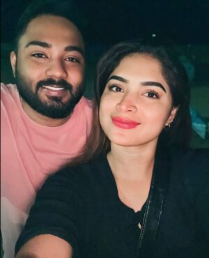Arathy Sojan Instagram - My Super Man 💪🏻😘