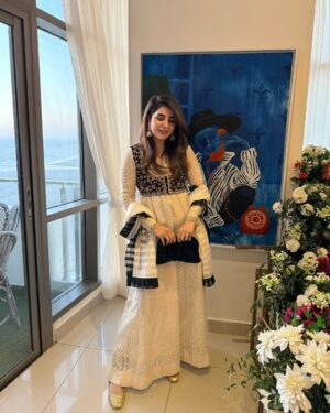 Areeba Habib Instagram - 🕊️🧿🫀