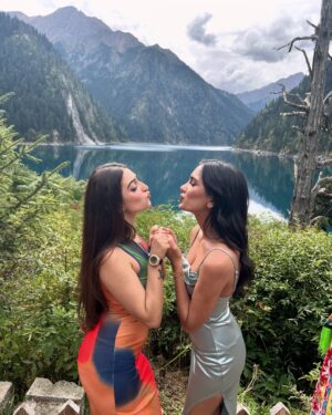 Areej Chaudhary Instagram - A Story of Sparkling Lake & Fairies 🧚‍♀️ ✨