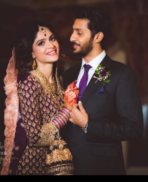 Arij Fatyma Instagram - MA four years to our CAD Valima. The makeup I loved but the Mehendi not very much lol.