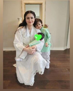 Arij Fatyma Instagram - MashAllah La Quwata illa Billah 💚
👗Chikankari from @bonanzaofficial