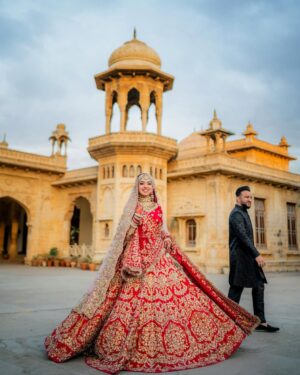 Arisha Razi Instagram - Cheers to being Nikkafied for 3 Long Years and now finally getting married - Long distance relationships are just a test to see how far LOVE CAN TRAVEL!💫
After unlimited fights and countless blocks, we finally MADE IT!💫
@a.farrukh1 

Mua @alluresalonspaofficial 
Outfit @alixeeshantheaterstudio 
Jewellery @opalbymadihaihsan 
Styled by @hassanabdullahofficial 
Photography @abdulsamadzia 
Abdullah’s styling @thetriosalon_phase8 
Abdullah’s Outfit @humayunalamgirofficial 

#arisharazikhan #arishagotdullah #weddingbells #shendi #shadi #mehndi #trending #viral