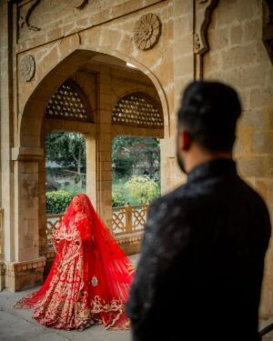 Arisha Razi Instagram - Cheers to being Nikkafied for 3 Long Years and now finally getting married - Long distance relationships are just a test to see how far LOVE CAN TRAVEL!💫
After unlimited fights and countless blocks, we finally MADE IT!💫
@a.farrukh1 

Mua @alluresalonspaofficial 
Outfit @alixeeshantheaterstudio 
Jewellery @opalbymadihaihsan 
Styled by @hassanabdullahofficial 
Photography @abdulsamadzia 
Abdullah’s styling @thetriosalon_phase8 
Abdullah’s Outfit @humayunalamgirofficial 

#arisharazikhan #arishagotdullah #weddingbells #shendi #shadi #mehndi #trending #viral