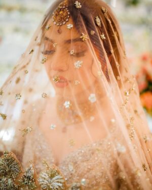 Arisha Razi Instagram - I believe happiness before marriage is NOT that matters, it's actually after they live together and stay HAPPY is what that counts, cheers to all those couples out there who are loving & living!💫
FINALE of this super adorable & happening couple, Arisha&Abdullah!🤍🕊️