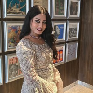 Arjumman Mughal Instagram - #OFFBALANCEFASHIONSHOW #SHOWSTOPPERARJUMMANMUGHAL #MILESTONEINTERNATIONAL #COLLAGEANUALDAY #bharatratangaansamragyilatamangeshkarnatyagruhaauditoriummiraroad 
Arjumman Mughal was seen at college annual day in mumbai the fashion show was held at bharat ratan lata mangeshkar auditorium as show stopper for offbalance fashion show organised by offbalance events and milestone international events.