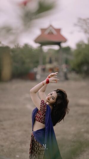 Arthana Binu Instagram - 💙

Video courtesy: @man__with_magical_lens 
Makeup and Hair: @makeupandbeyond___ 
Costume: @mefab_designs