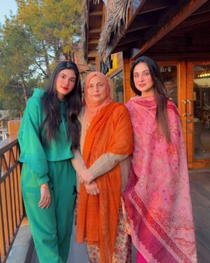 Aruba Mirza Instagram - Ramdan Mubarak🙃❤️