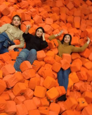 Aruba Mirza Instagram - FUNDAY🫠😂🤣