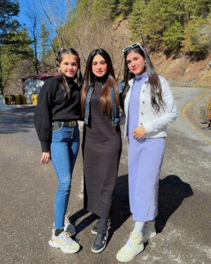 Aruba Mirza Instagram - “Adventure awaits where the mountains meet the sky.”😎❤️