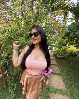 Ashwini Sree Instagram - Peach 🍑 is the new pink💕

#peach🍑 #colour #colours #photoshoot #photo #photos #trending #exploring #goabeach #goa #bigboss