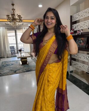 Ashwini Sree Instagram - Jai hanuman♥️♥️♥️♥️

#hanuman #hanumanji #hanumanchalisa #bigboss #ashwini #hyderabad #loveislove #pooja #god #jaihanuman