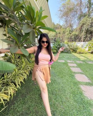 Ashwini Sree Instagram - Peach 🍑 is the new pink💕

#peach🍑 #colour #colours #photoshoot #photo #photos #trending #exploring #goabeach #goa #bigboss