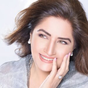 Atiqa Odho Instagram - Everyday is a bright new day to start of with good energy and loads of laughter. Get your deals at our #AtiqaOdho brand store today to cheer yourself up ! www.atiqaodhobrand.com.pk 

#Fun #happiness #LoveLife #Makeup #Colorful #atiqaodhocosmetics
