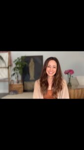 Actress Autumn Reeser HD Photos and Wallpapers March 2025