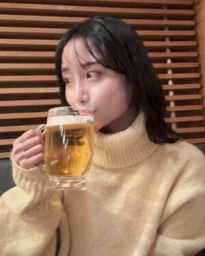 Aya Shibata Instagram - 🍻
ㅤㅤㅤㅤㅤㅤㅤㅤㅤㅤㅤㅤㅤ
ㅤㅤㅤㅤㅤㅤㅤㅤㅤㅤㅤㅤㅤ
みなさん、平日お疲れ生です🍻
私も今週は仕事に準備に頑張ったのであと少し頑張ったら
ビールで自分を労いつつアニメみます💗🥹(最高)
ㅤㅤㅤㅤㅤㅤㅤㅤㅤㅤㅤㅤㅤ
ㅤㅤㅤㅤㅤㅤㅤㅤㅤㅤㅤㅤㅤ
一杯目は絶対ビール派！
とりあえずビールではなく、確固たる意思でビール🍺笑

ぐわ、なんだかビールがゲシュタルト崩壊した🫨

ㅤㅤㅤㅤㅤㅤㅤㅤㅤㅤㅤㅤㅤ

#ビール女子 #お疲れ生です #華金 #ビール #fyp #柴田阿弥