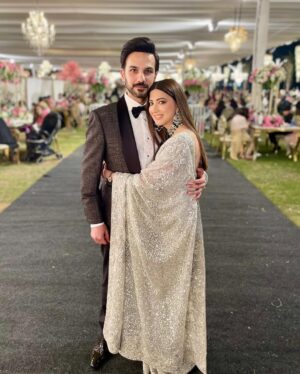Aymen Saleem Instagram - Three months down, ♾️ to go🩶 

انشاءاللہ

📸: @anumsoorty 😘