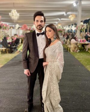 Aymen Saleem Instagram - Three months down, ♾️ to go🩶 

انشاءاللہ

📸: @anumsoorty 😘