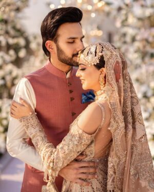 Aymen Saleem Instagram - Here’s to my forever 💕

الحمداللہ

22.12.23
