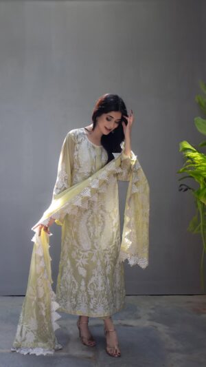Azekah Daniel Instagram - The Marigold Ensemble 

Azekah Daniel looks stunning in our exquisite Marigold ensemble , part of the intricately crafted Aureate Edit for our Eid collection.

For further information, please visit www.sanoberazfar.com/ luxury-pret or contact us via WhatsApp at  92 3000881520
to shop online.

@azekah.daniel