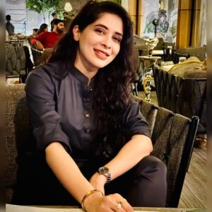 Azekah Daniel Instagram - Blessed Mess ✨️😇

.@humayunalamgirmenswearofficial
@humayunalamgirofficial .
.
#azekahdaniel #MonthOfGood #ramadan2025 #jummahmubarak