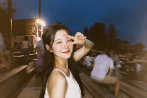 Baek Ji-heon Instagram - 겨울 속 여름
