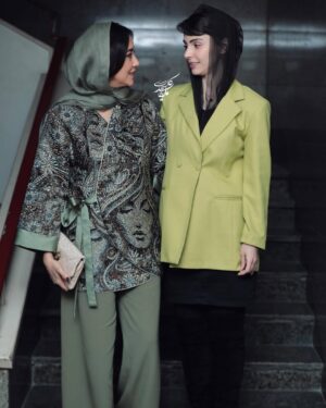 Bahare Kianafshar Instagram - .
حضور در ایین رونمایی از پلتفرم شیدا
در تالار وحدت 
‏@sheyda.vod 
.
عکس 😍
سپیده عبدالحی
@sepide.abdolhay 
ملیکا کلهری
@melikakalhori 
.
لباس غزاله عطاپور
‏@daphne.iran 
میکاپ سالومه زرندی نیا
‏@makeupbysaloume 
اکسسوری نینا سعید
‏@noungold